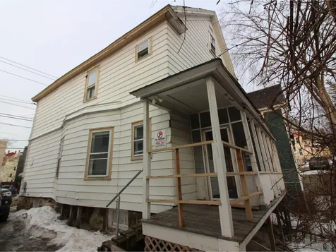 163 Maple Street Burlington VT 05401