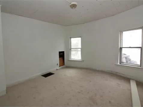 163 Maple Street Burlington VT 05401