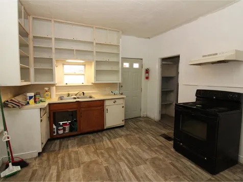 163 Maple Street Burlington VT 05401