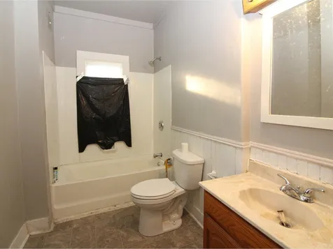 163 Maple Street Burlington VT 05401