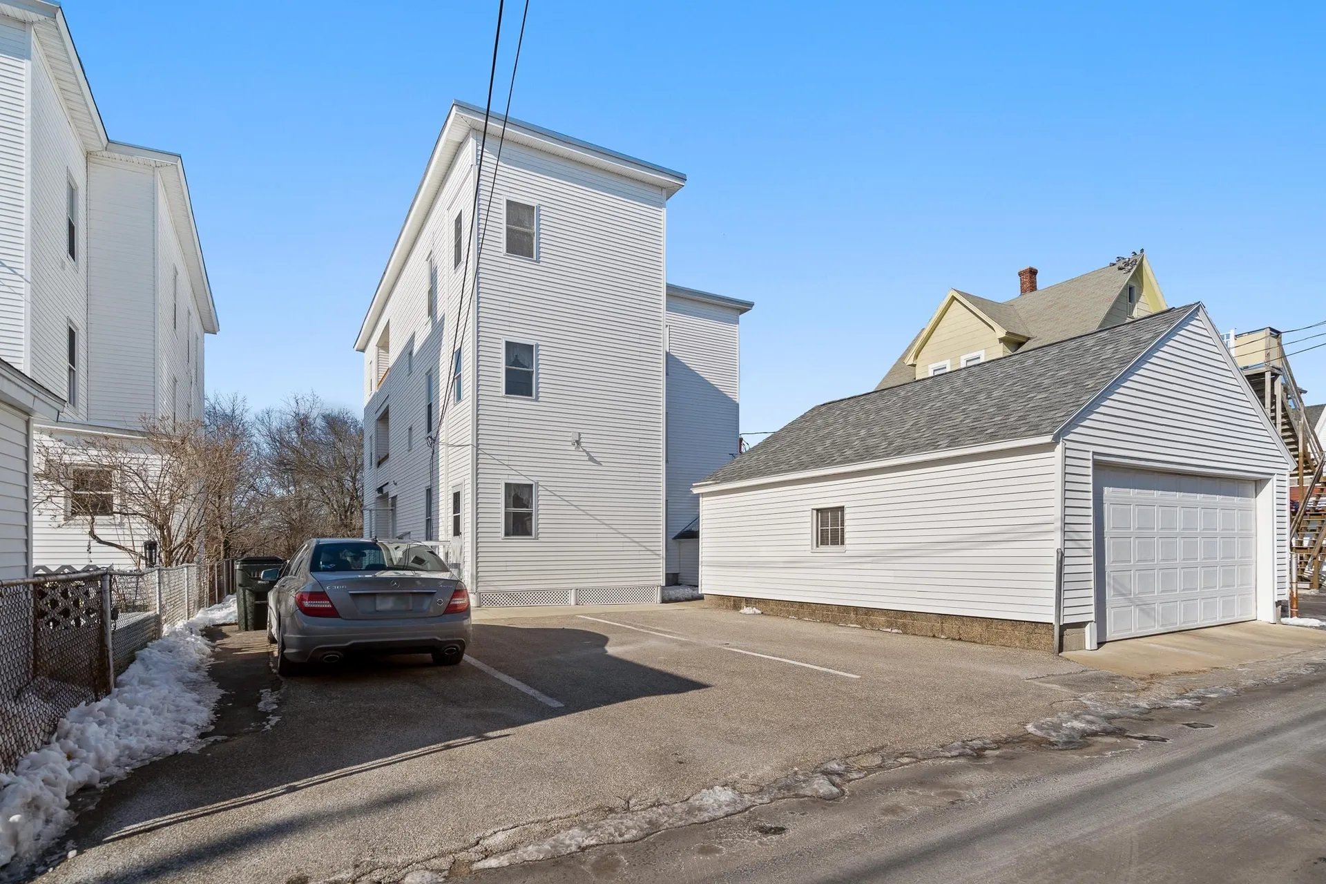 385 Hevey Street Manchester NH 03102