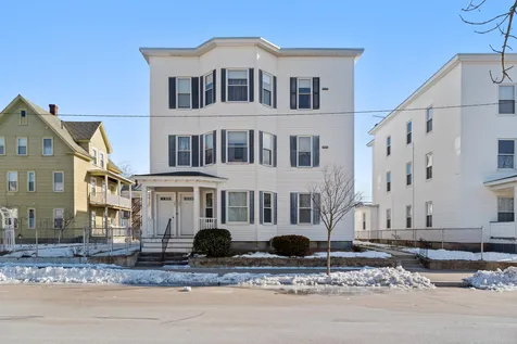 385 Hevey Street Manchester NH 03102
