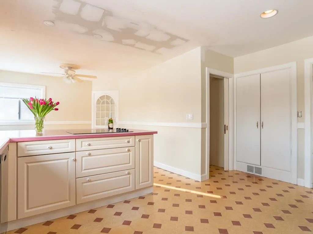 74 Sunset Road Portsmouth NH 03801