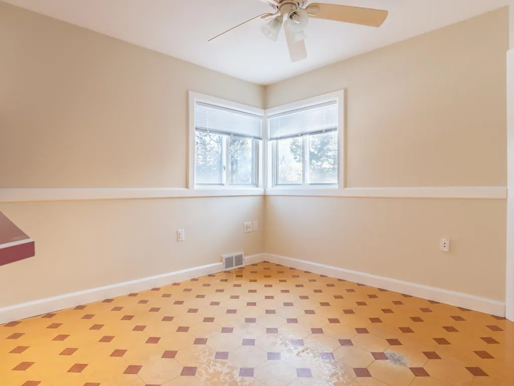 74 Sunset Road Portsmouth NH 03801