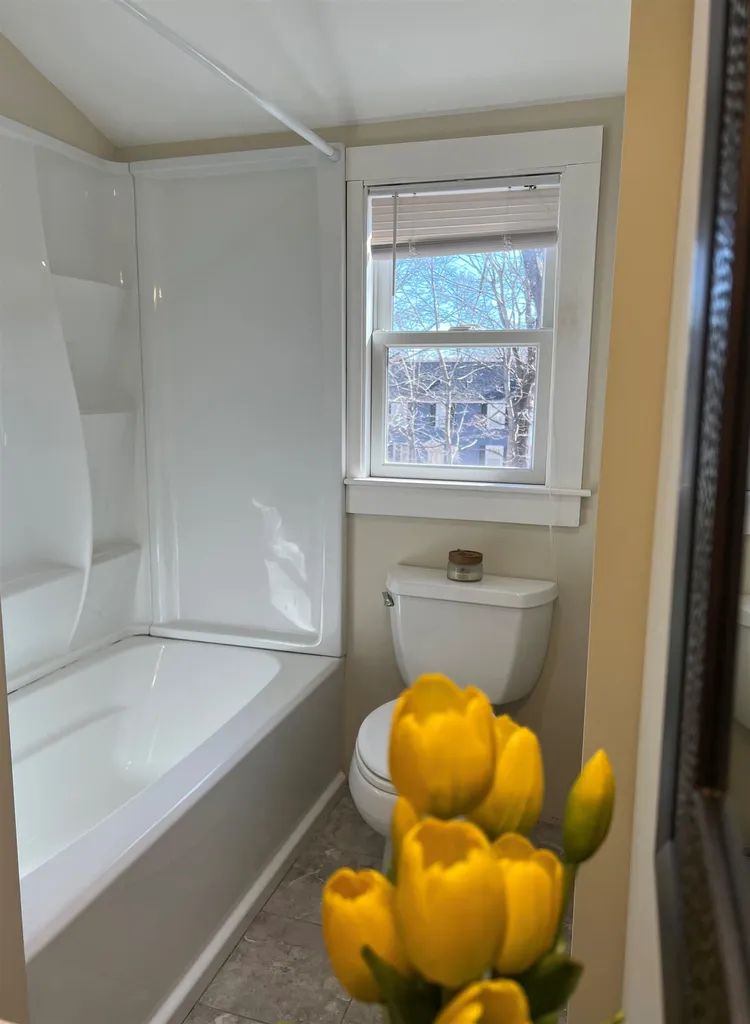 74 Sunset Road Portsmouth NH 03801
