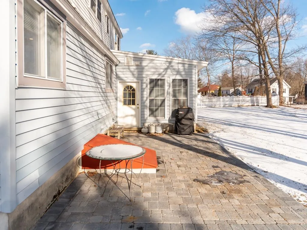 74 Sunset Road Portsmouth NH 03801
