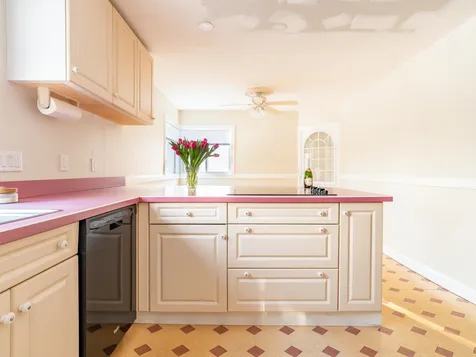 74 Sunset Road Portsmouth NH 03801