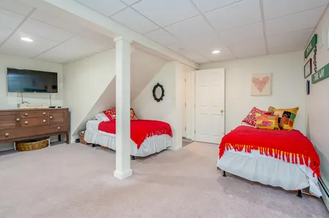 19 Higgins Road Chichester NH 03258