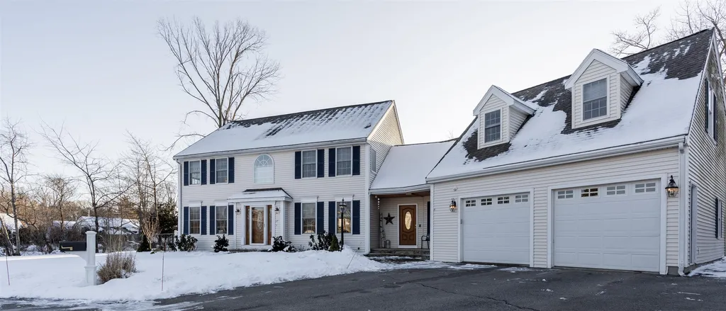 17 Janet Lane Hampton NH 03842