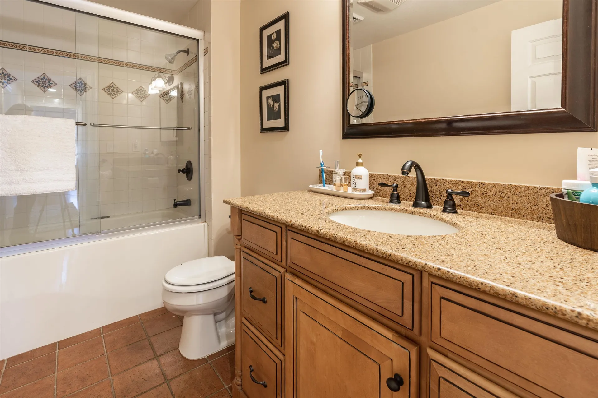 17 Janet Lane Hampton NH 03842