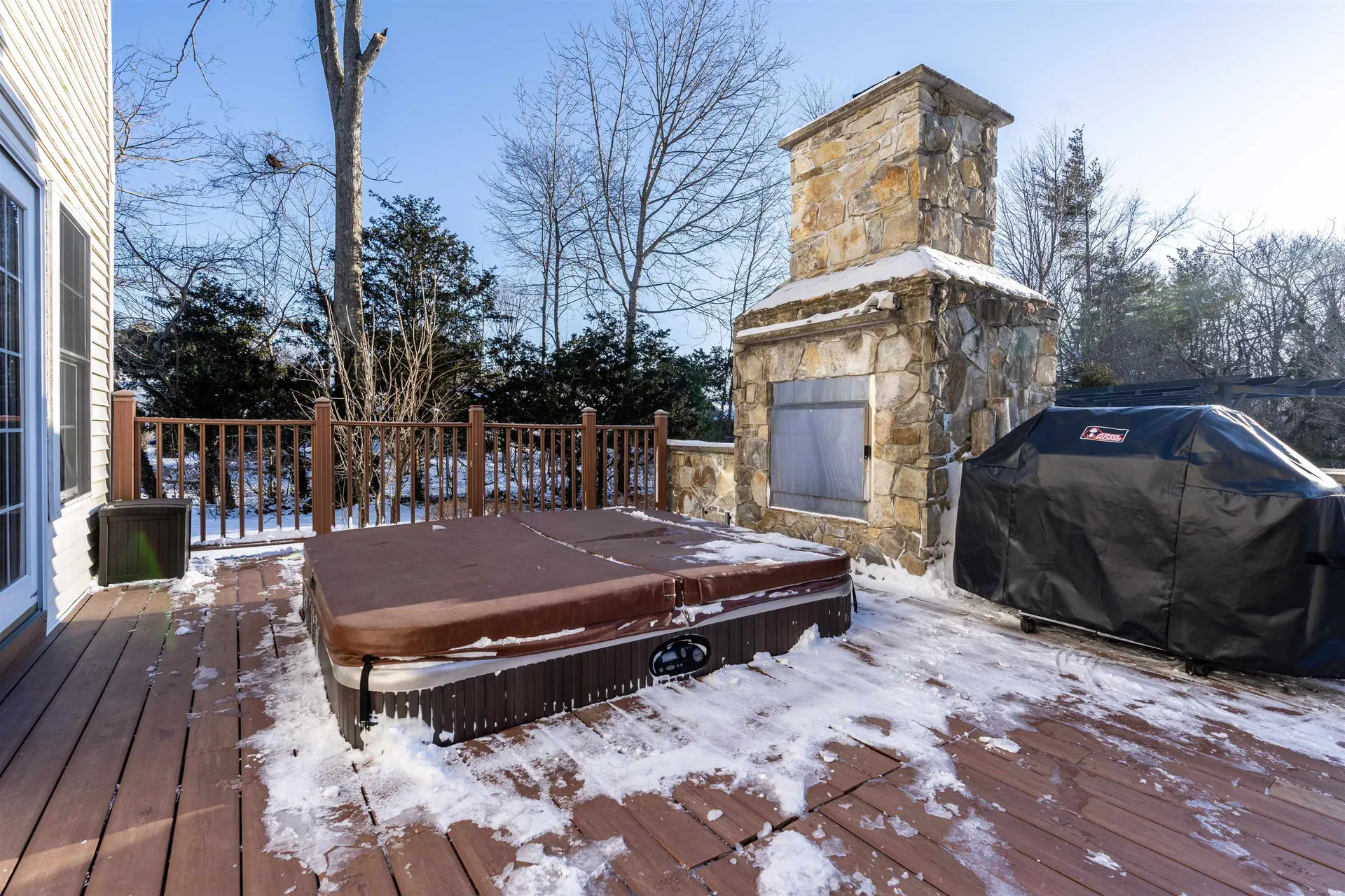 17 Janet Lane Hampton NH 03842