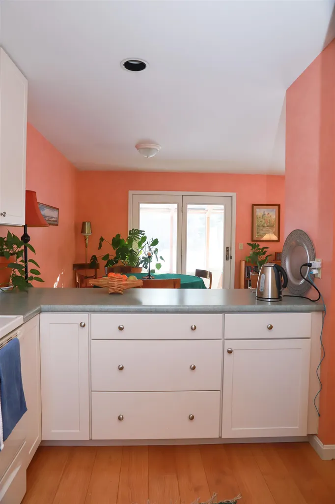 97 Creekside Drive Shelburne VT 05482