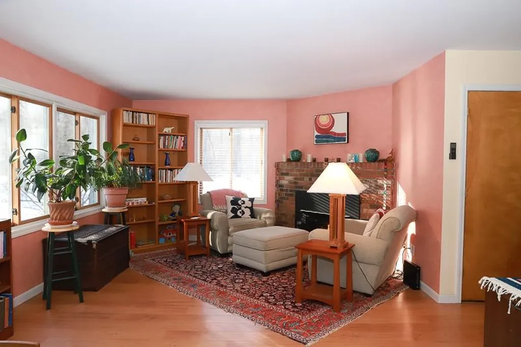 97 Creekside Drive Shelburne VT 05482