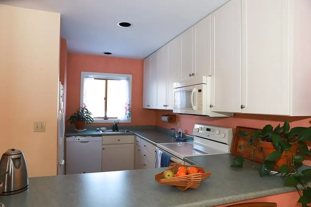 97 Creekside Drive Shelburne VT 05482