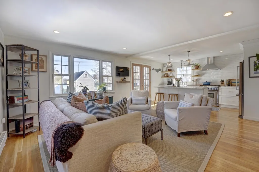 10 Humphreys Court Portsmouth NH 03801