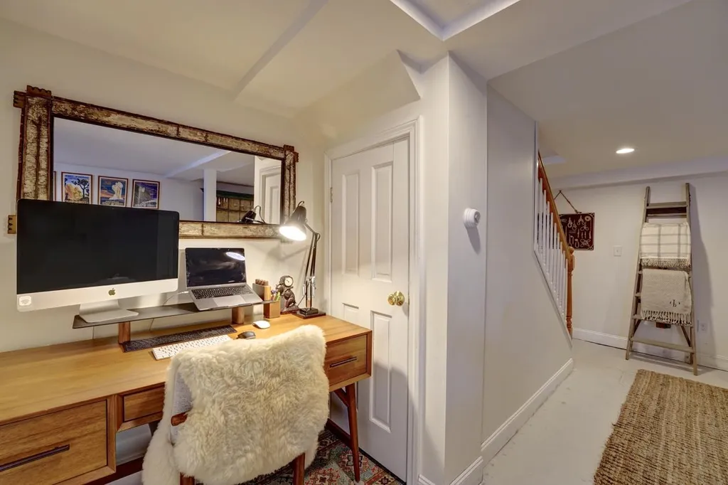 10 Humphreys Court Portsmouth NH 03801