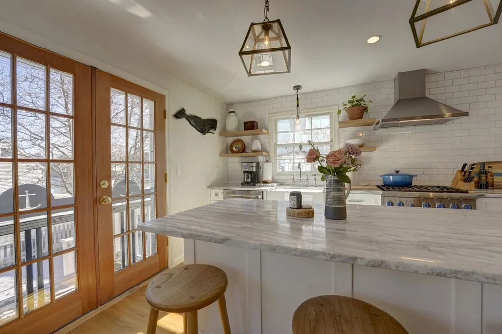 10 Humphreys Court Portsmouth NH 03801