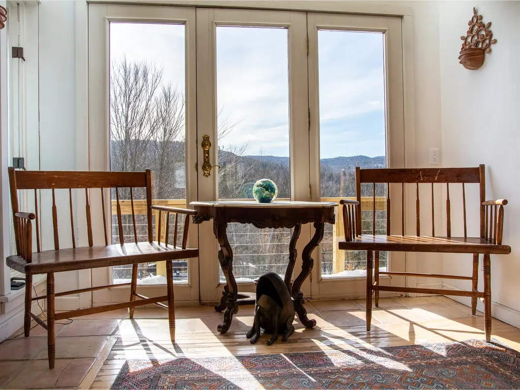 589 Glen View Road Fayston VT 05673
