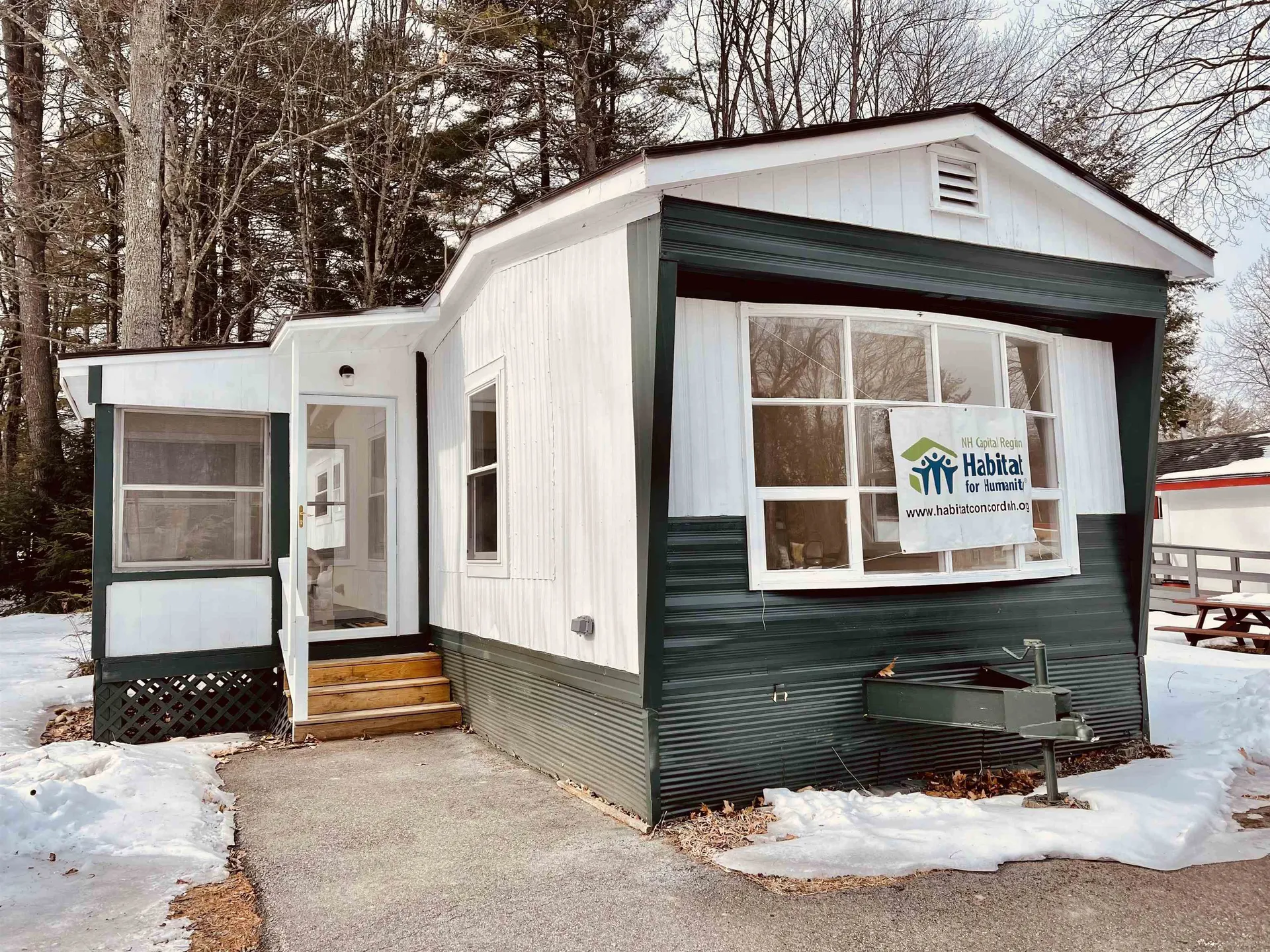 11 Flamingo Drive Concord NH 03303