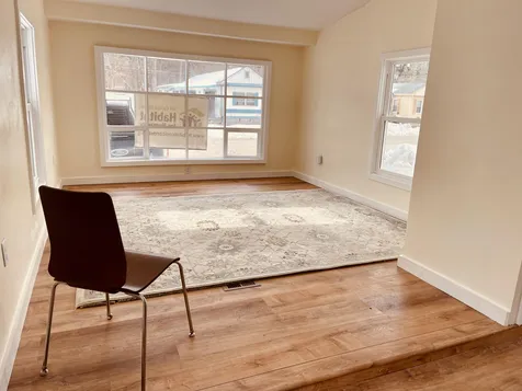 11 Flamingo Drive Concord NH 03303