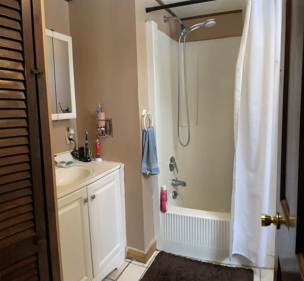 14 Fremont Street Somersworth NH 03878