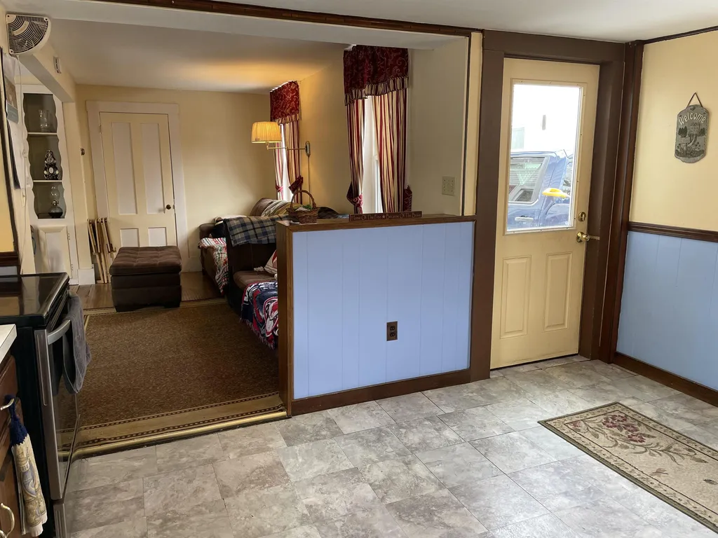 14 Fremont Street Somersworth NH 03878