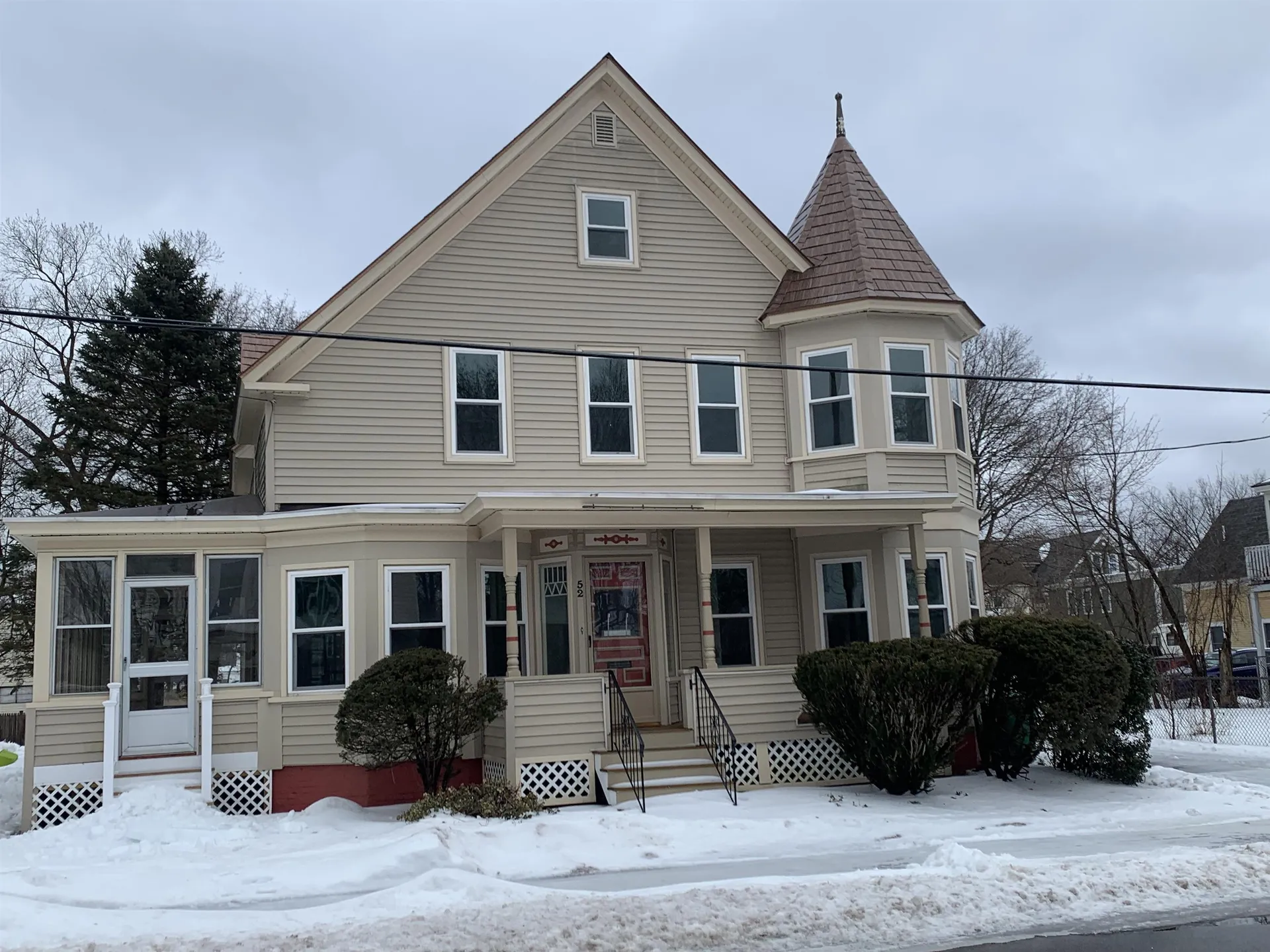 52 Chestnut Street Rochester NH 03867