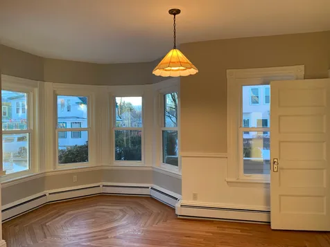 52 Chestnut Street Rochester NH 03867