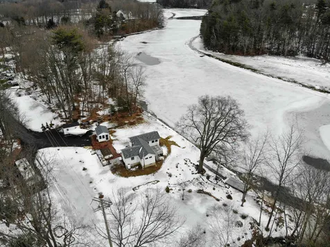 33 Railroad Avenue Newfields NH 03856