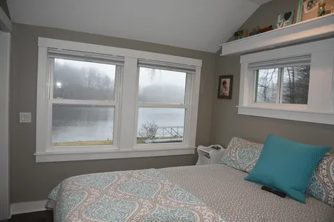 33 Railroad Avenue Newfields NH 03856
