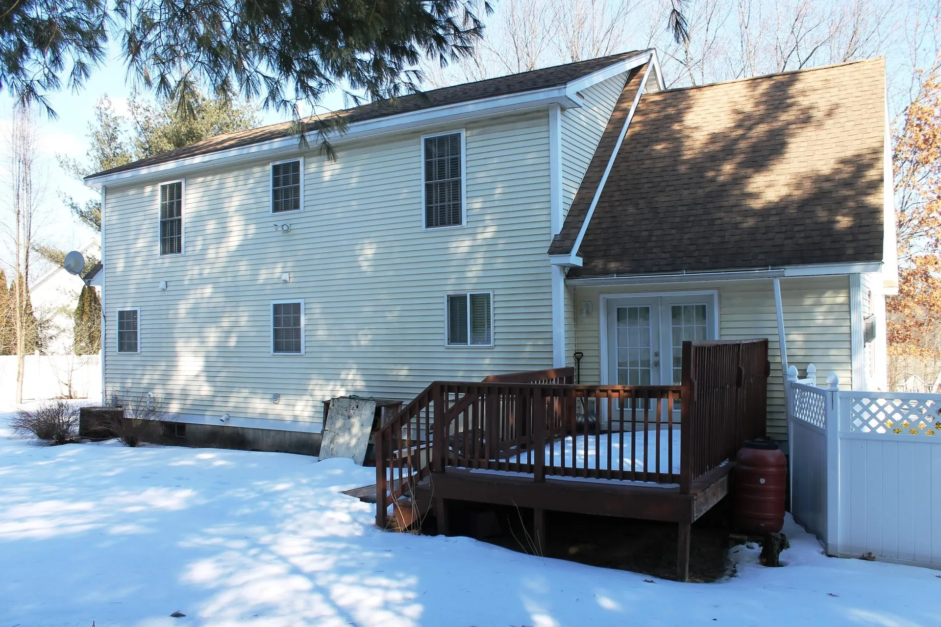 8 Gullane Road Hooksett NH 03106