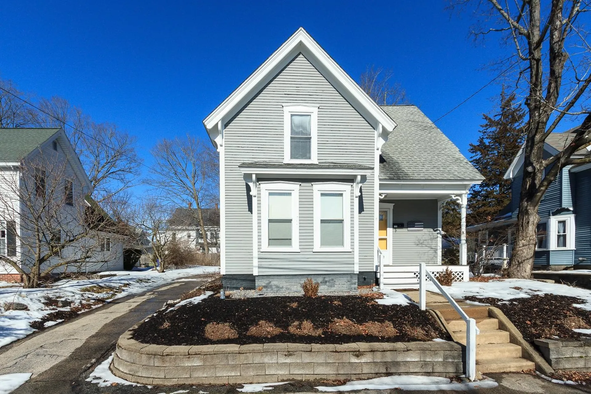 380 Orange Street Manchester NH 03104