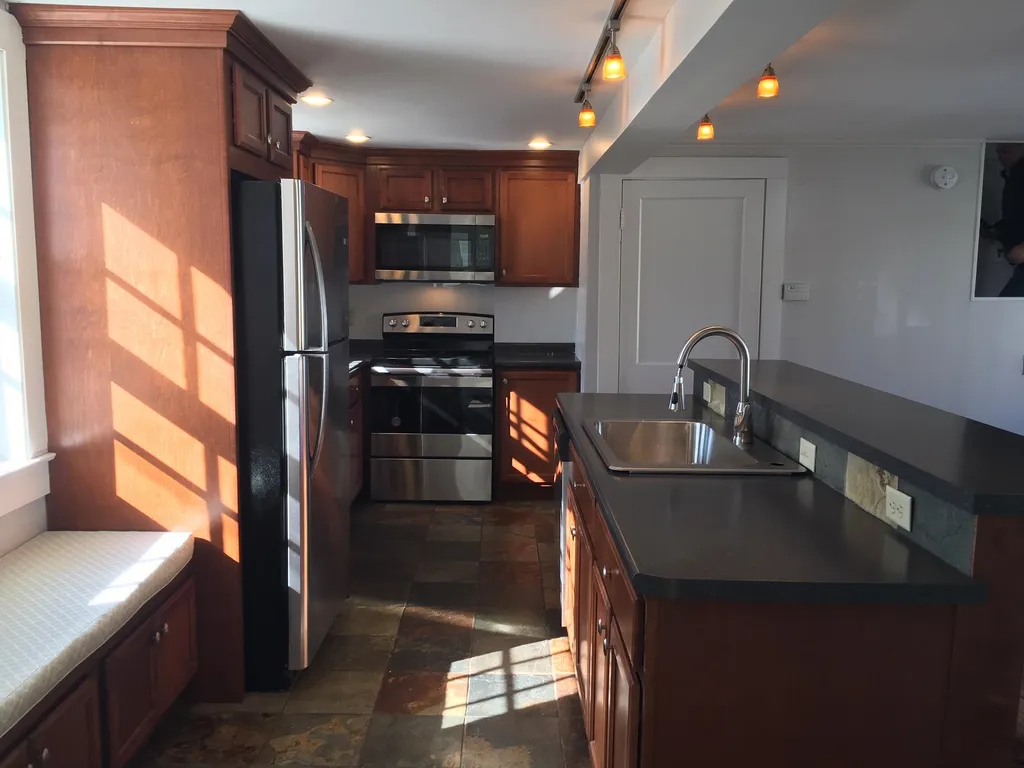 17 Lincoln Street Dover NH 03820