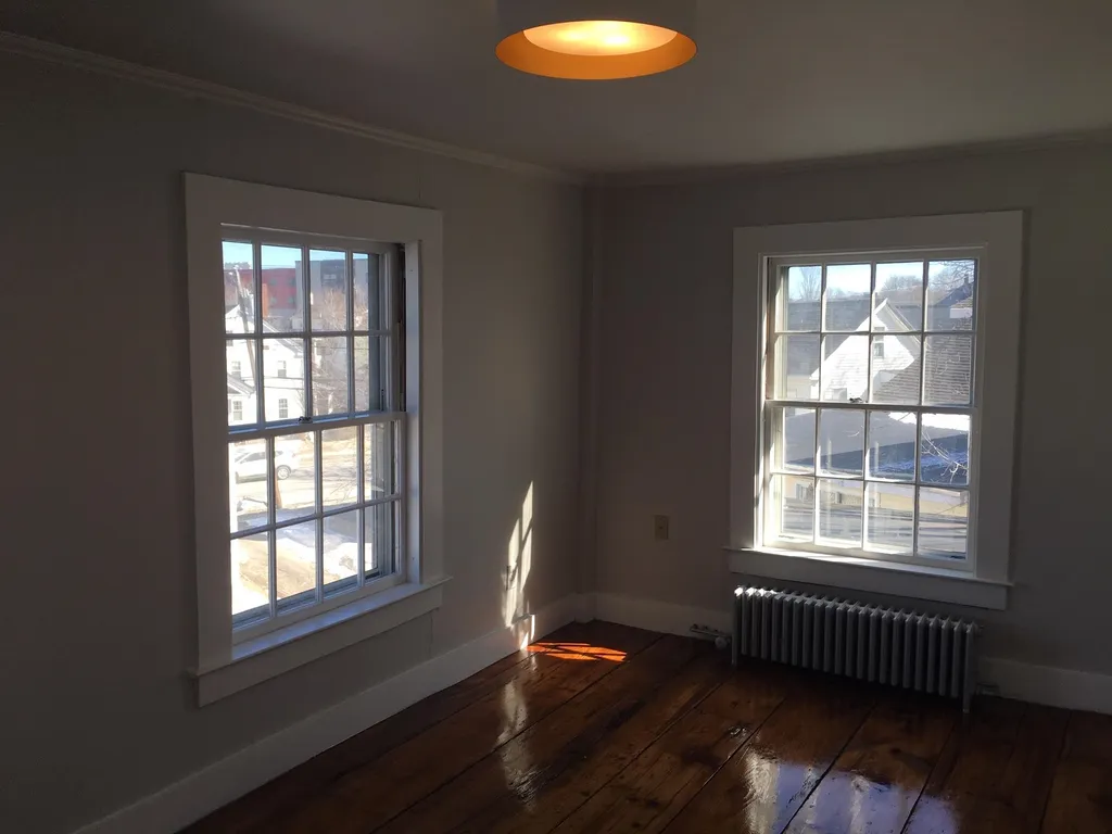 17 Lincoln Street Dover NH 03820