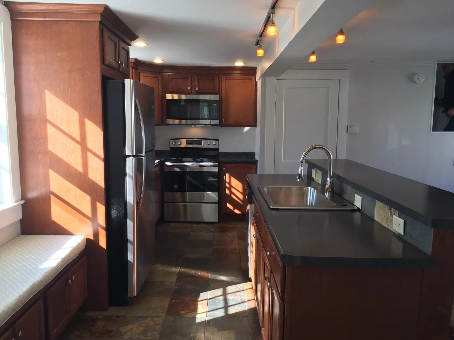 17 Lincoln Street Dover NH 03820