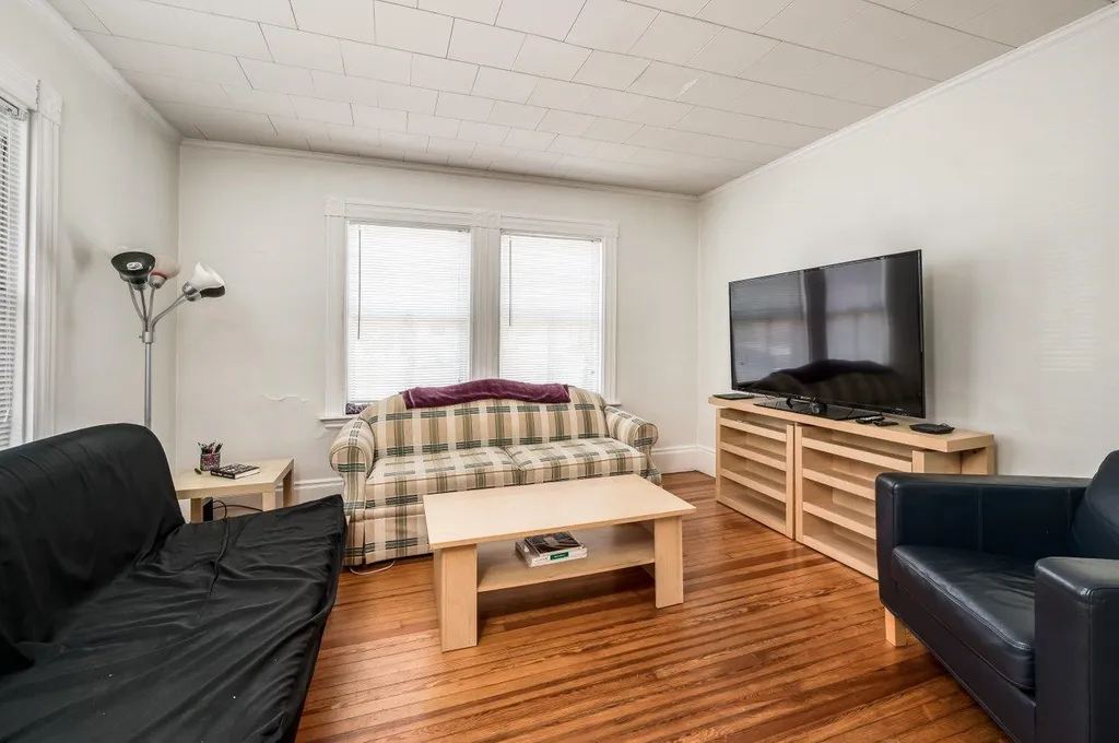 1344 1346 Islington Street Portsmouth NH 03801