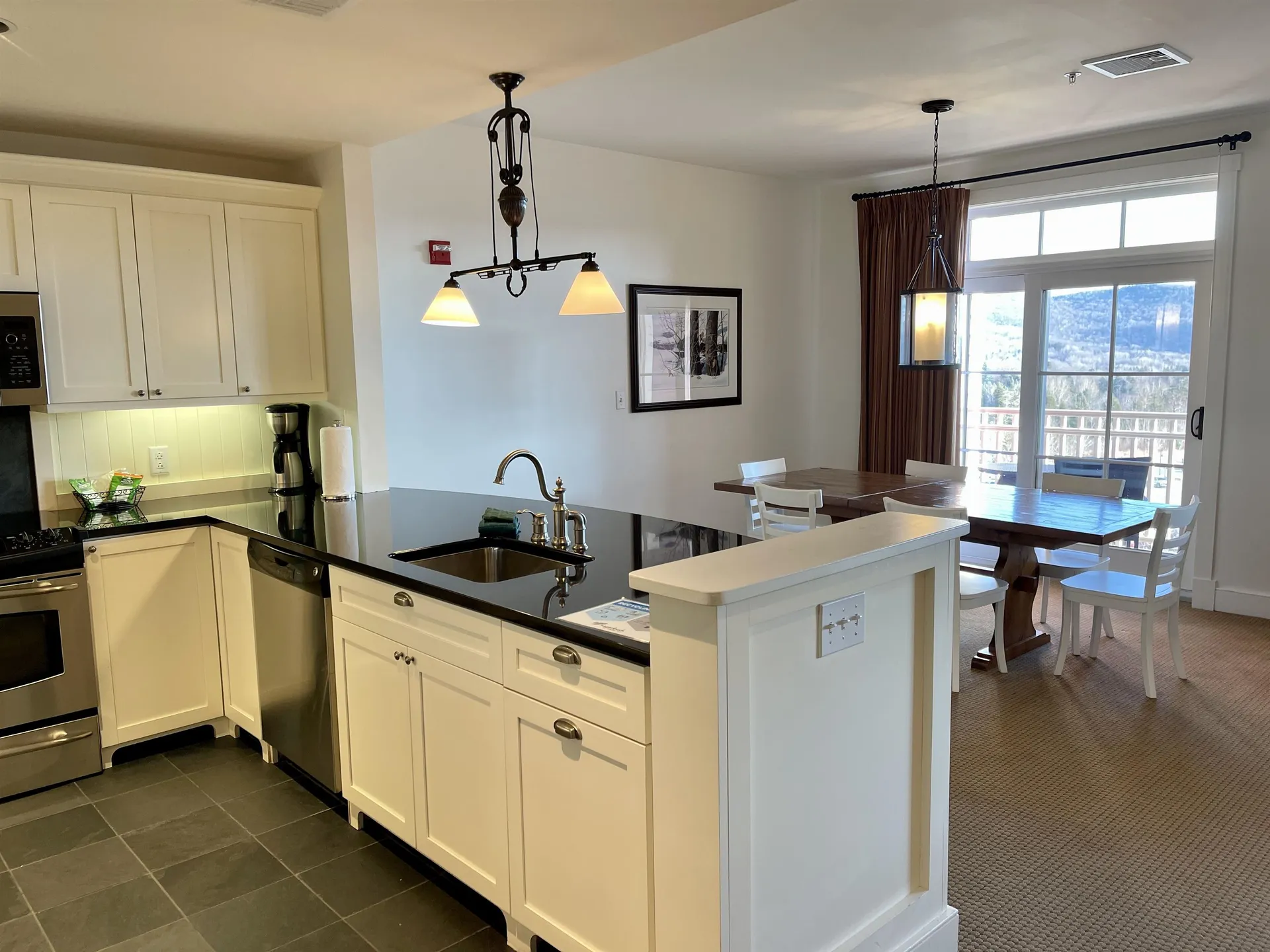 102 Forest 322 / Iii Drive Warren VT 05674