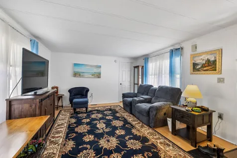 6 Bayberry Lane Wolfeboro NH 03894