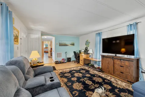 6 Bayberry Lane Wolfeboro NH 03894