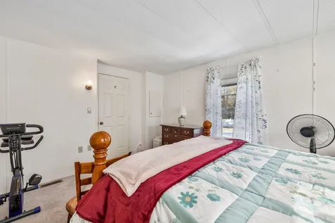 6 Bayberry Lane Wolfeboro NH 03894