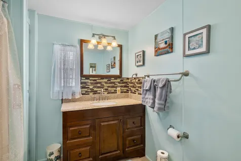 6 Bayberry Lane Wolfeboro NH 03894