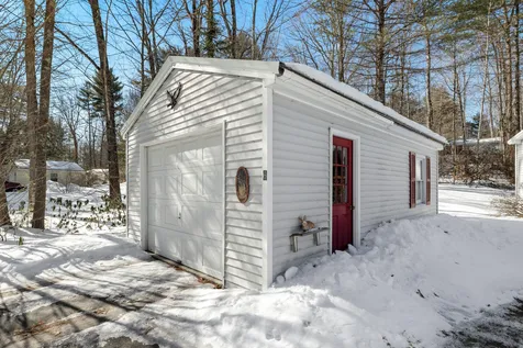 6 Bayberry Lane Wolfeboro NH 03894