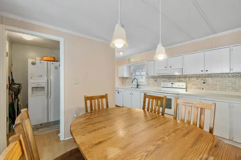 6 Bayberry Lane Wolfeboro NH 03894