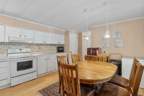 6 Bayberry Lane Wolfeboro NH 03894