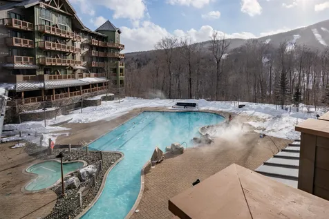 7412 Mountain Road Stowe VT 05672
