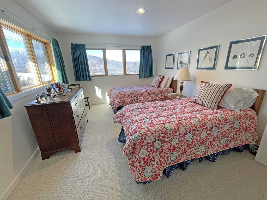 678 Mountain View Road Warren VT 05674