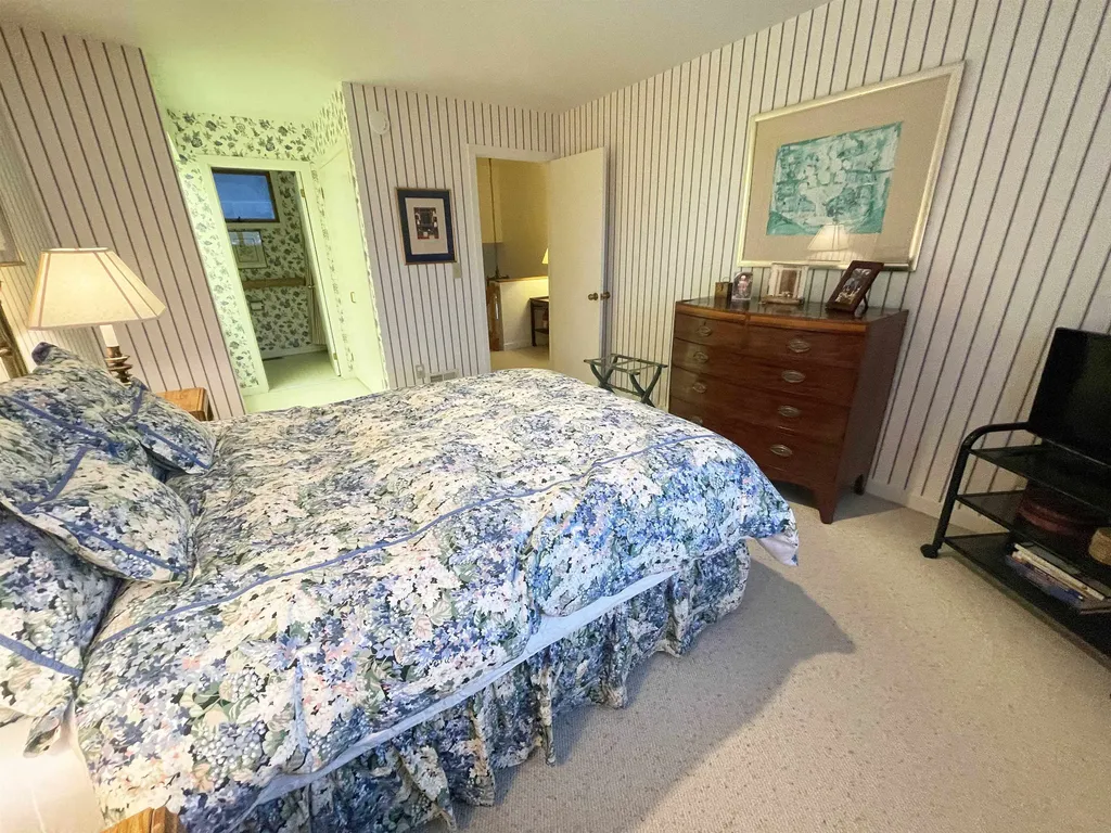 678 Mountain View Road Warren VT 05674