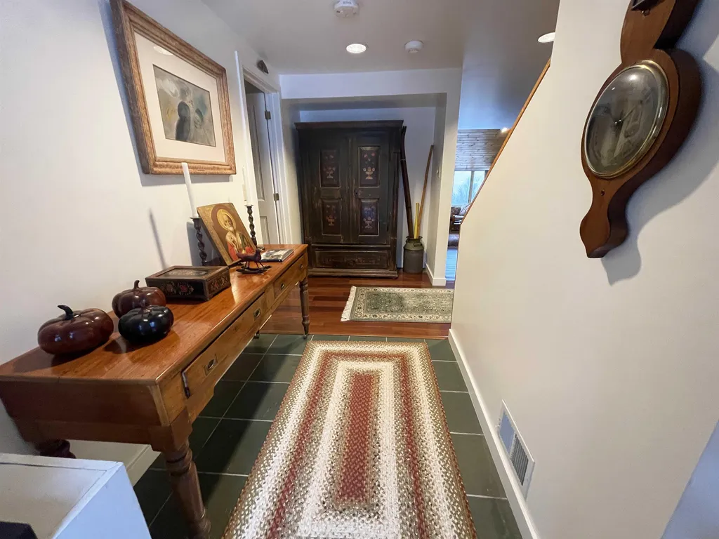 678 Mountain View Road Warren VT 05674