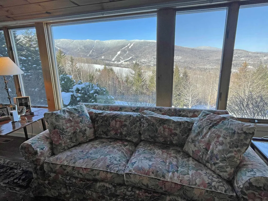 678 Mountain View Road Warren VT 05674
