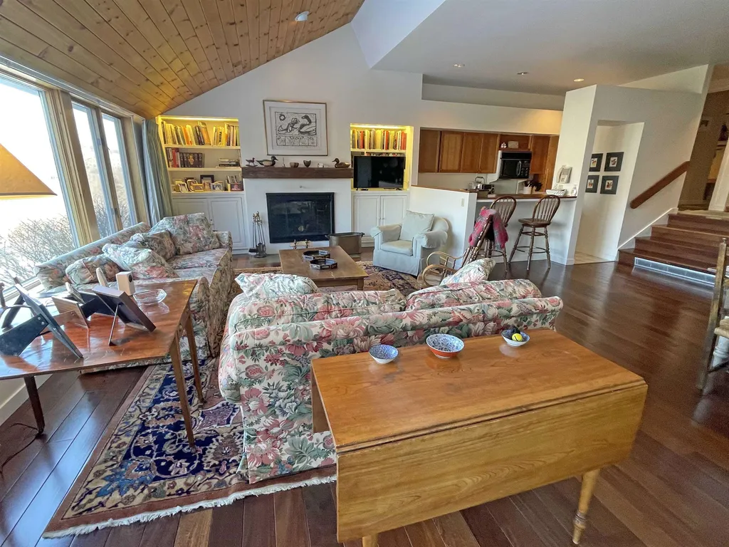 678 Mountain View Road Warren VT 05674